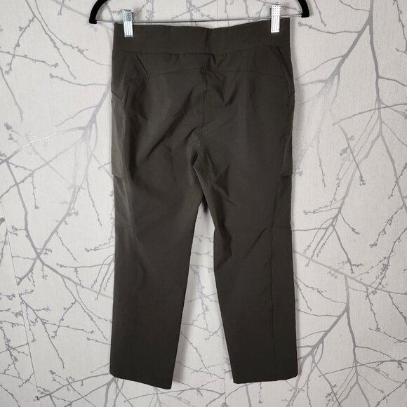 Eddie Bauer Travex Water Repellant UPF 50+ Incline Utility Capri - Picture 2 of 5